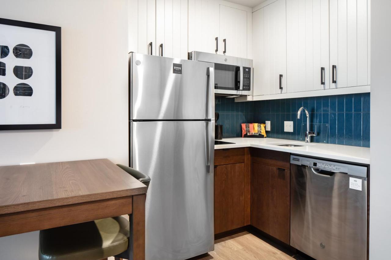 Staybridge Suites - Iowa City - Coralville By Ihg Exteriör bild