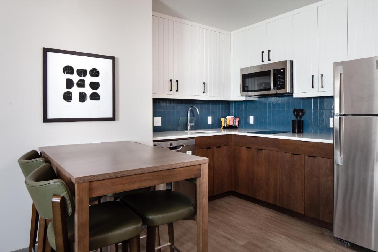 Staybridge Suites - Iowa City - Coralville By Ihg Exteriör bild